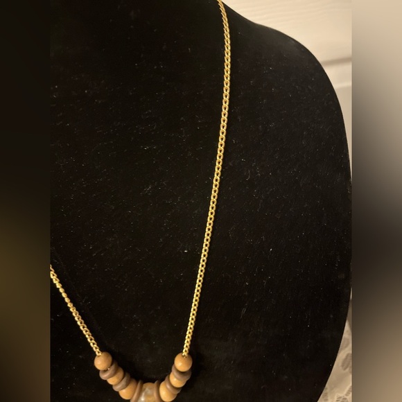 Vintage Gold and Brown Beaded Necklace - Picture 4 of 7